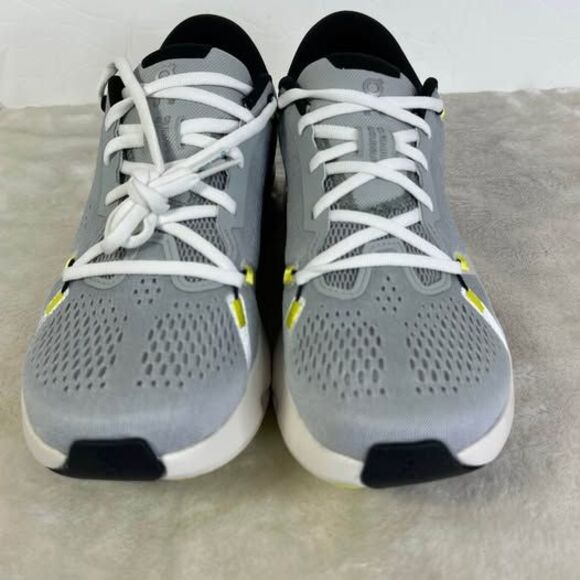 Cloudsurfer 2 Men’s Size 8 Gray White Yellow